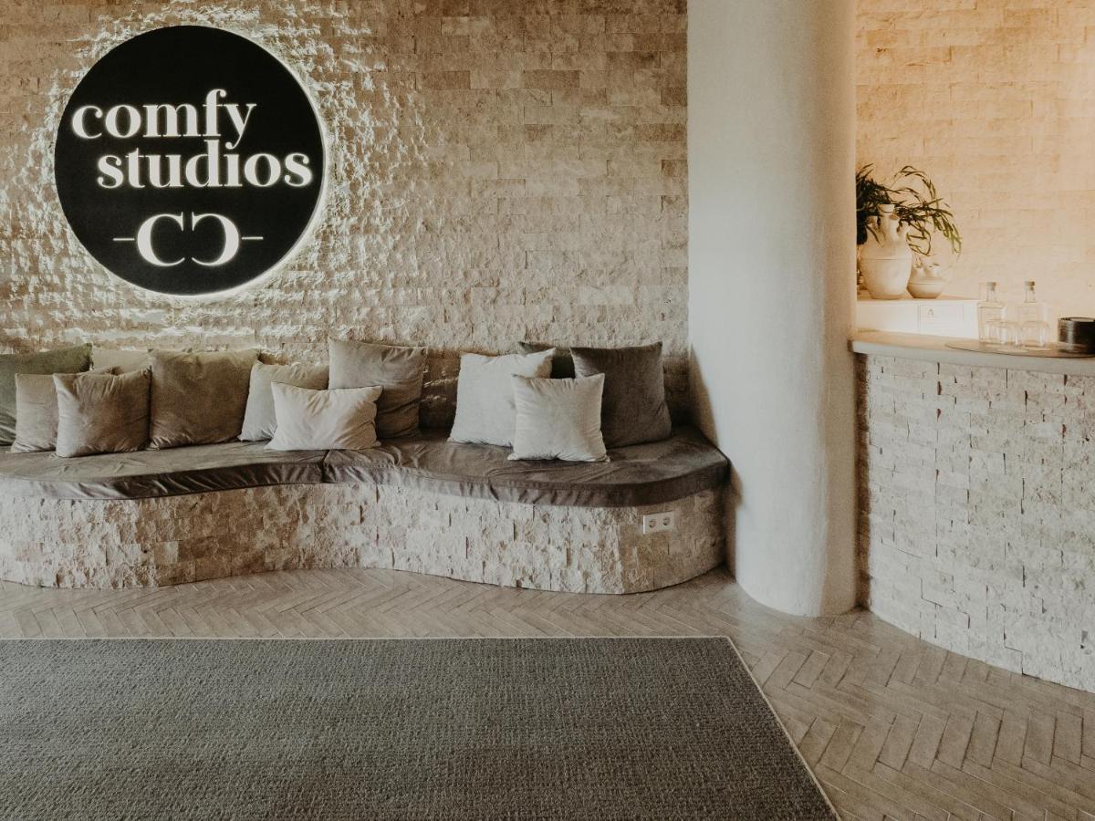 Comfy Studios Benalmádena Exteriör bild